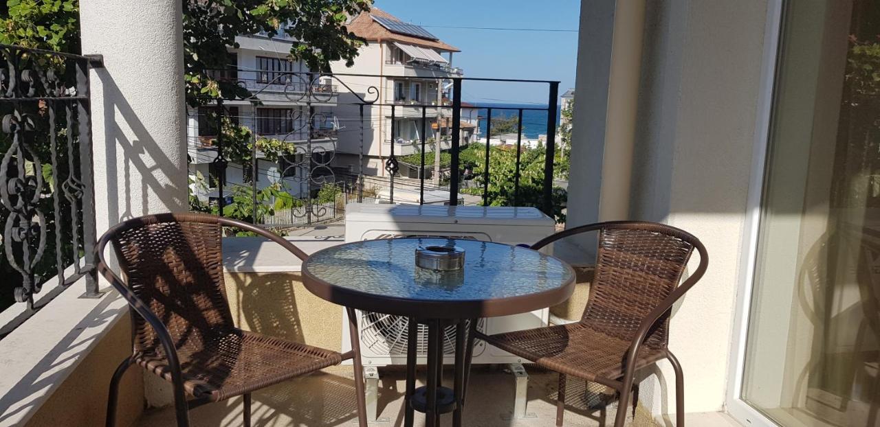 Mida Apartment Obzor Buitenkant foto