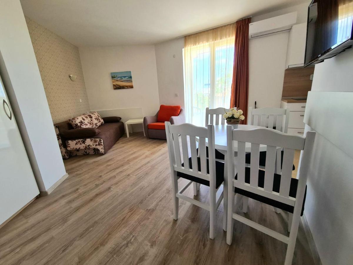 Mida Apartment Obzor Buitenkant foto